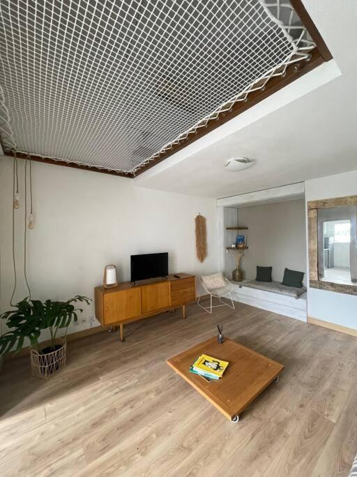 Bel Appartement Hermitage Les Bains Сен Жилс ле Бен Екстериор снимка